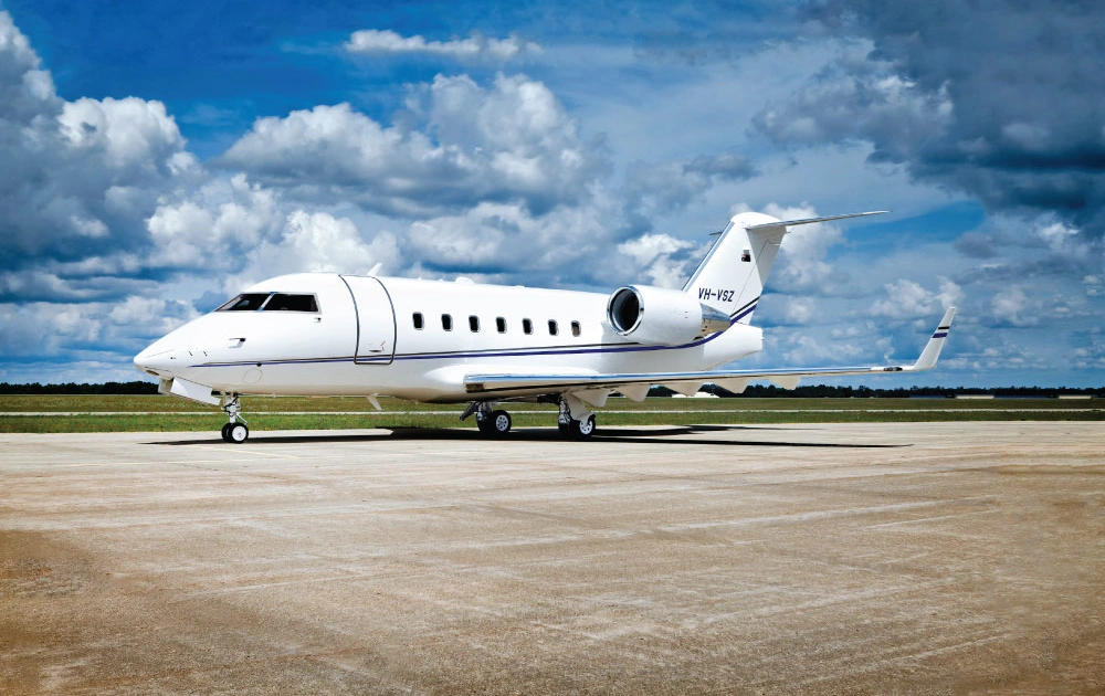 VH-VSZ Challenger 604 - Global Jet International owned by S/N 5411