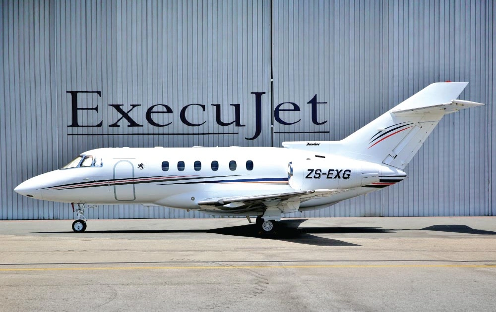 ZS-EXG Hawker 800XP - Luxaviation Africa owned by S/N 258406