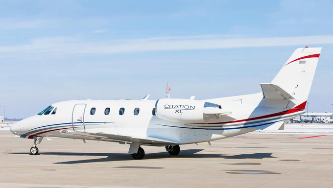 N823JS image