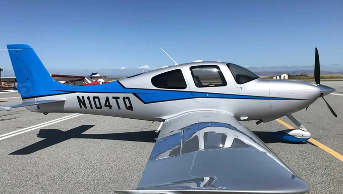 N104TQ image