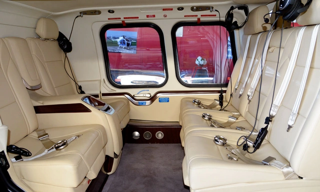 Amazon.com: New Ray AgustaWestland AW101 (EH101) Helicopter
