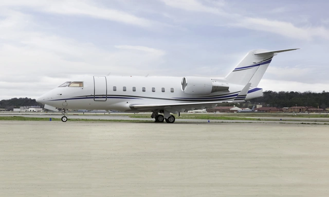 N814PS Challenger 604 - Solairus Aviation owned by S/N 5544