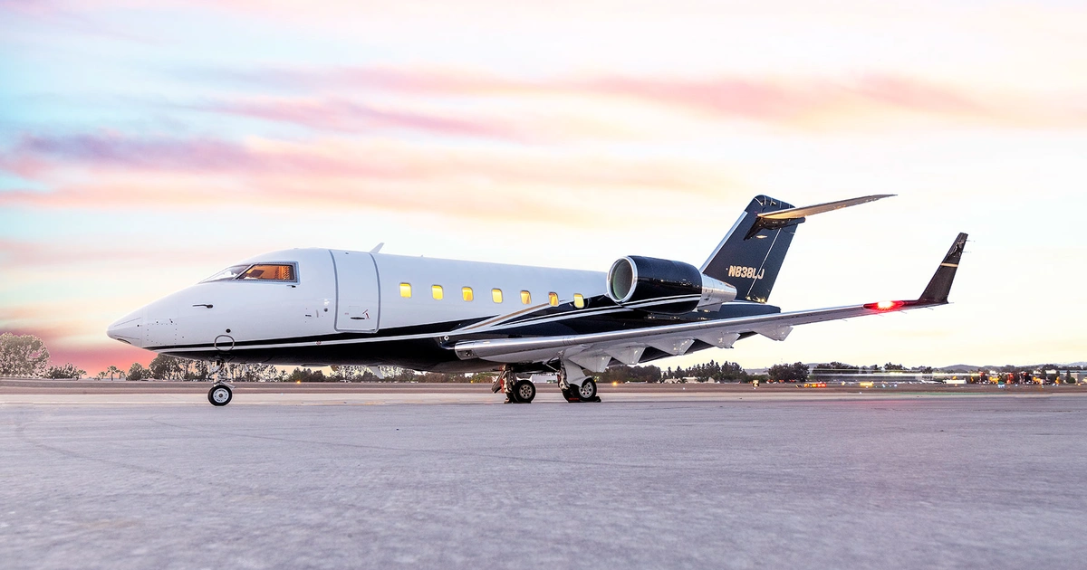 N838LJ Challenger 604 - Jet Linx Aviation, LLC owned by S/N 5327