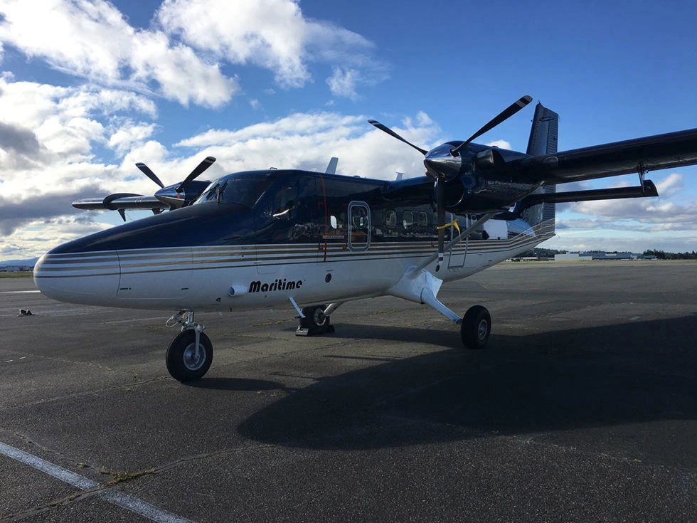 DHC-6-300 (DHC6) by De Havilland Canada