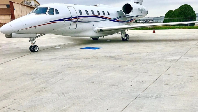 N733FL image