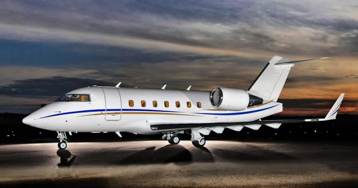 N736EE Challenger 604 - Private Jet Center (PJC) owned by S/N 5428