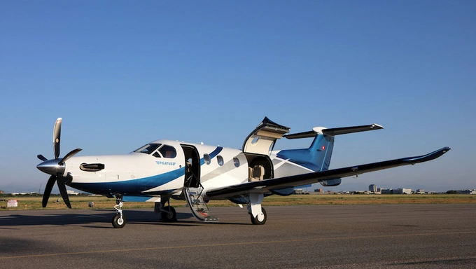 N783NG image