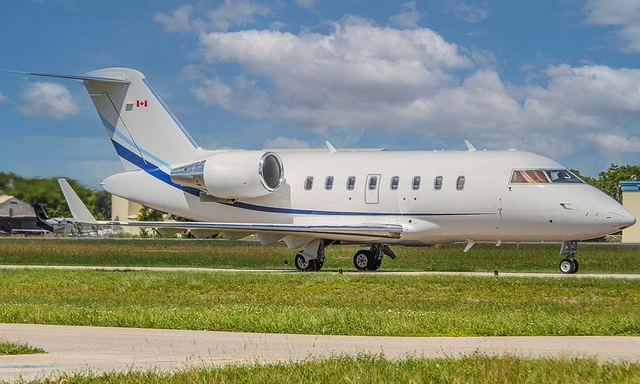 C-GRMZ Challenger 605 - NovaJet Aviation Group owned by S/N 5759