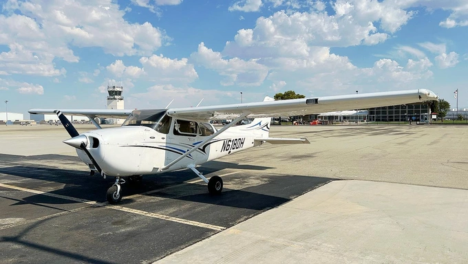 N618DH image
