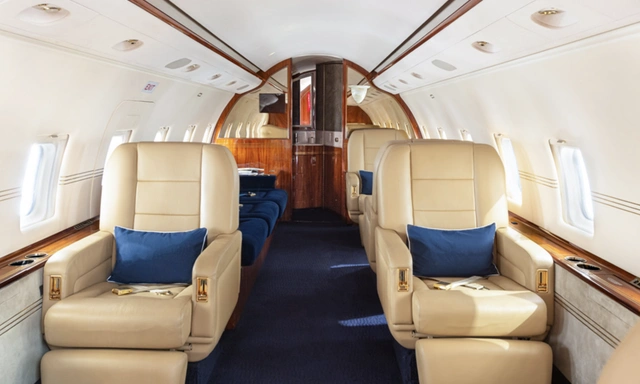 VH-XPA Challenger 604 - Global Jet International owned by S/N 5385