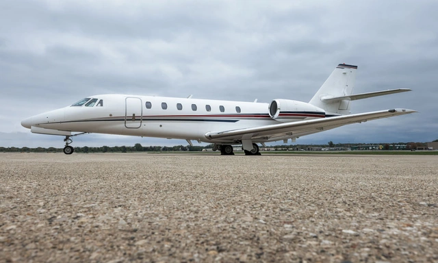 N533XJ Challenger 300 - Jet Edge International owned by S/N