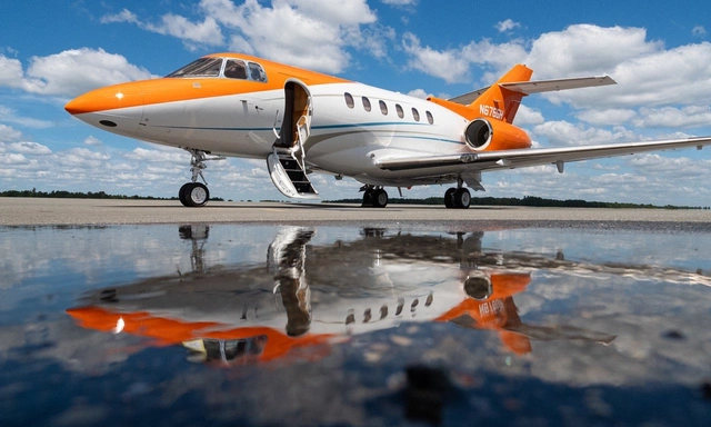 N676GH Hawker 800XP - FlyUSA owned by S/N 258676