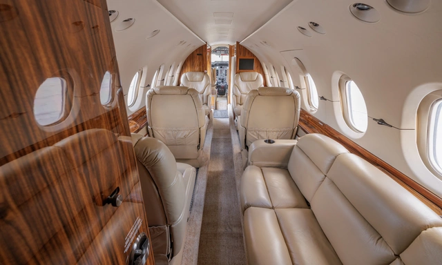 N868PZ Hawker 800XP - Mach One Air Charters, Inc. owned by S/N 258633