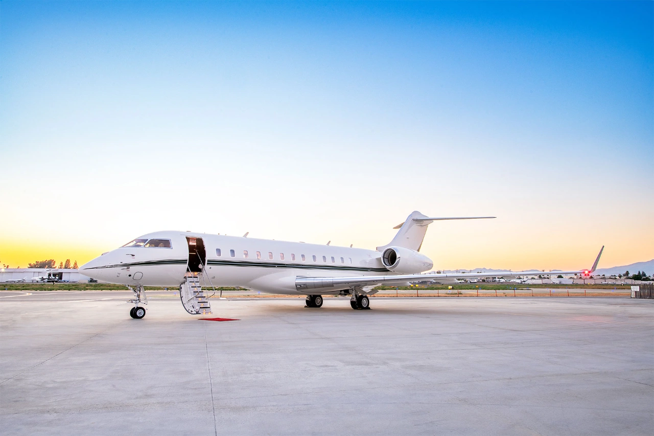 Global 6500 (GLEX) by Bombardier Aerospace