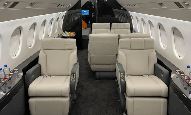 Falcon 900C (F900) by Dassault Aviation